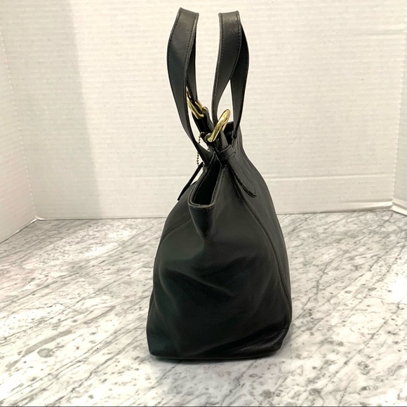 SOLD Vintage COACH Soho Waverly Small Zippered Tote - Picture 6 of 9